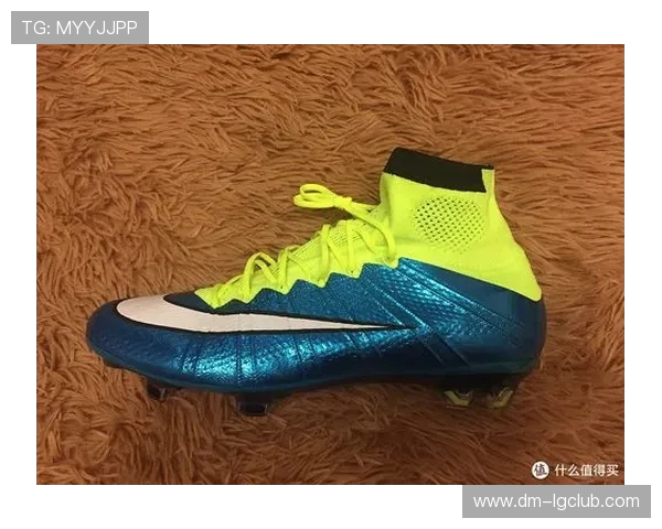 耐克足球内裤助力运动表现提升舒适感，打造专业运动装备新选择